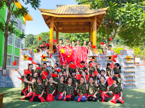 云霄县开展形式多样的“向国旗敬礼”主题活动